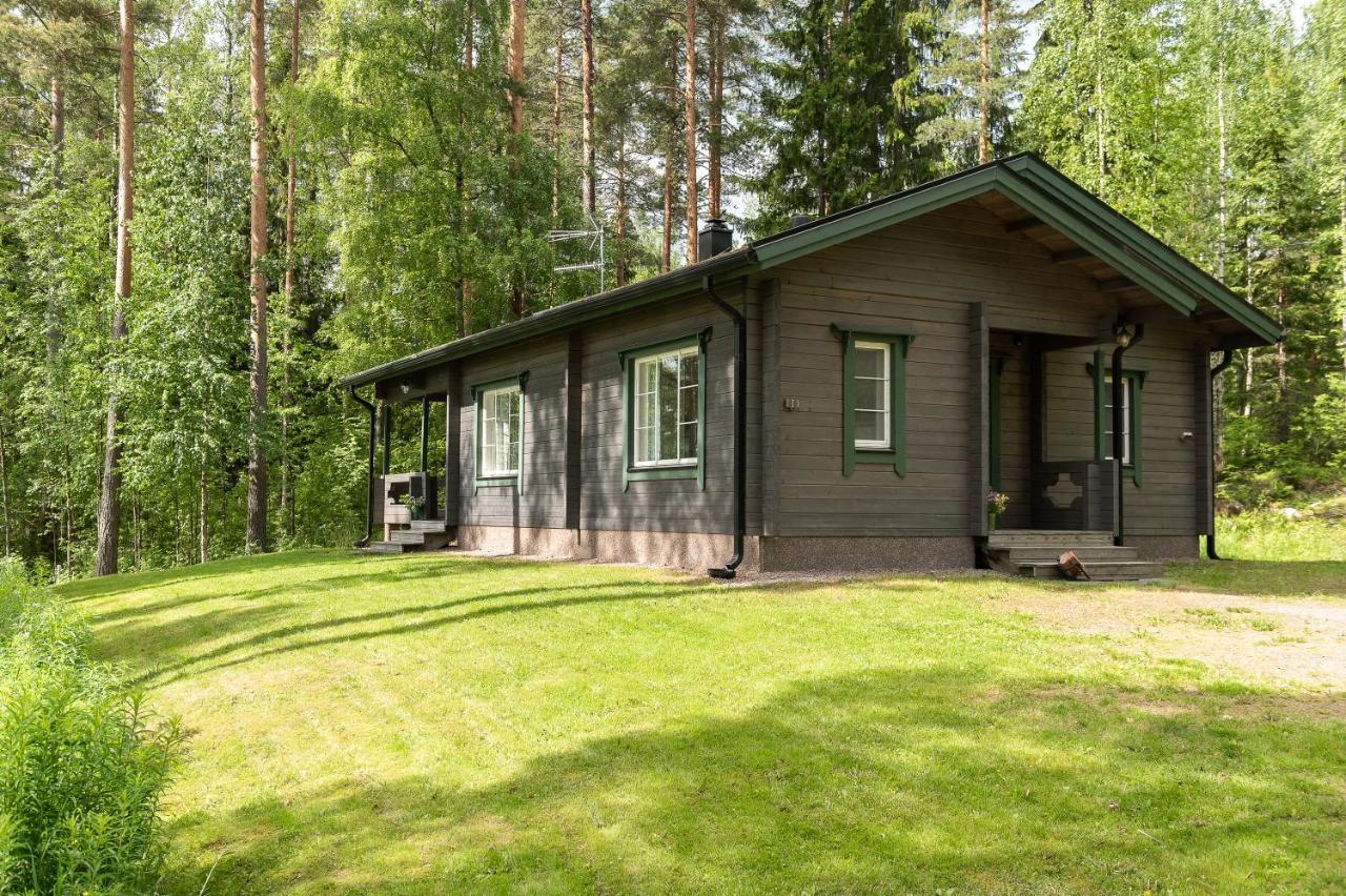 ホテル Kujanpaeae | Paajoen Vuokramoekit Himos エクステリア 写真